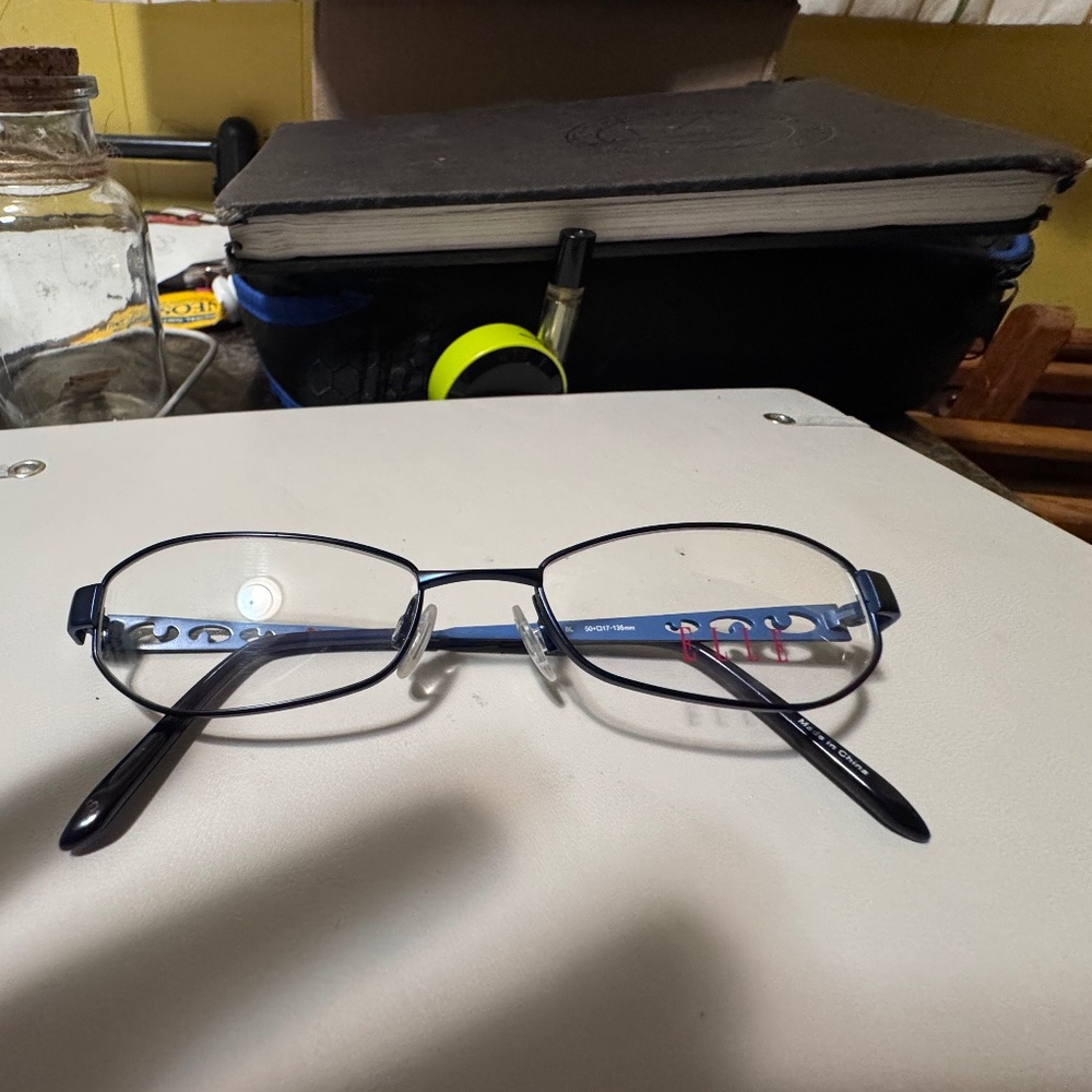 Elle prescription eyeglasses